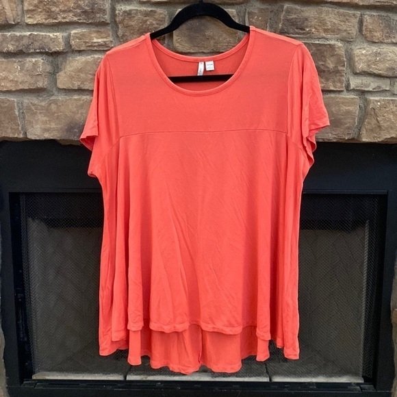 Est. 1946 Tops - Est. 1946 tangerine hi-low T-shirt. Size  18/20 W